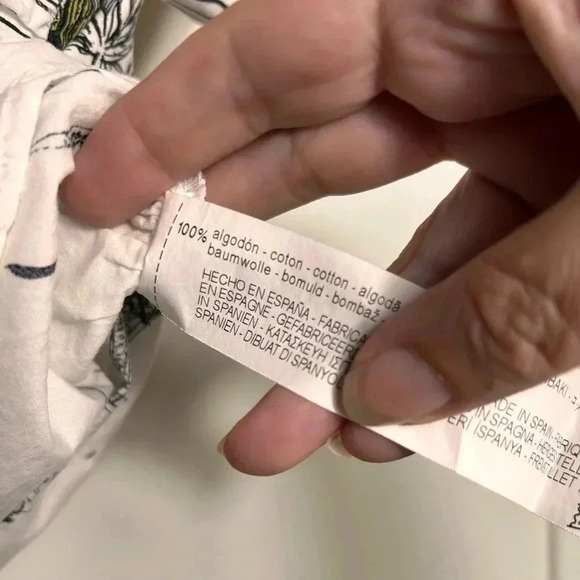 Zara cropped, side tie-knot shirt, desert road trip  pattern, Medium, Feminine - Picture 8 of 9